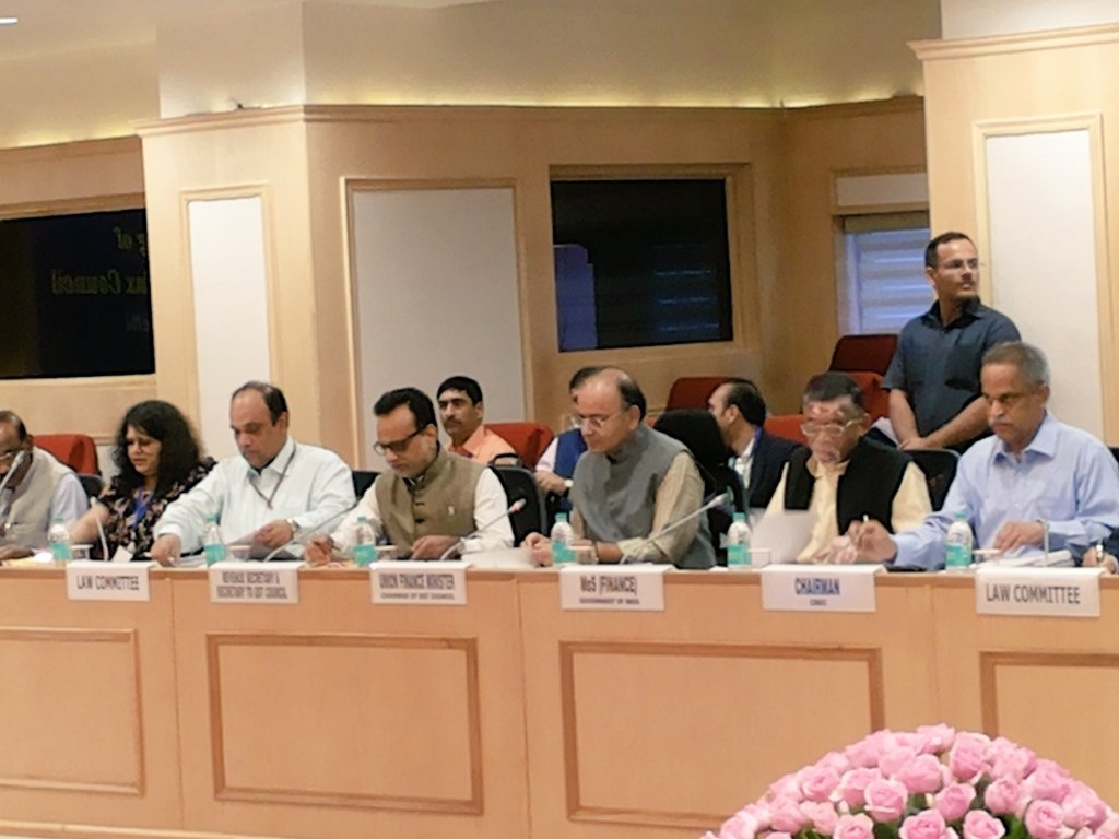 जीएसटी बिल की 1 जुलाई से लागू होने की उम्मीद, किसानों और छोटे कारोबारियों को छूट